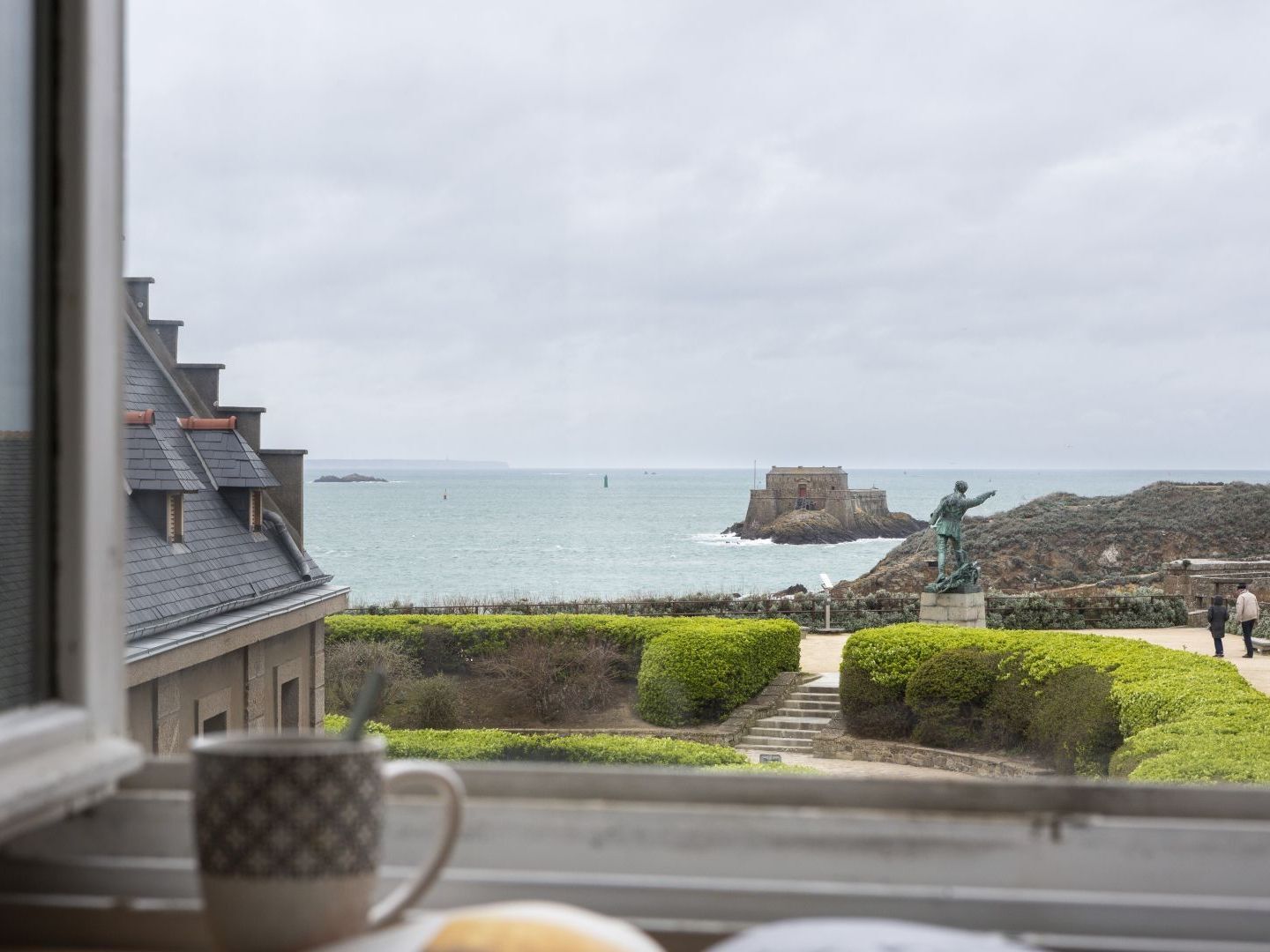 Apartment Le Plongeoir By Cocoonr Saint-Malo